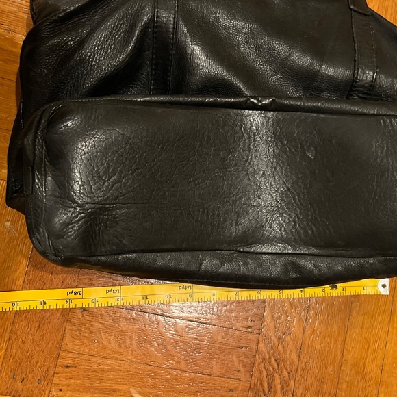 Leather black shoulder bag - Picture 3 of 6